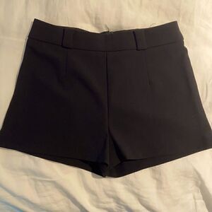 H&M Black shorts   